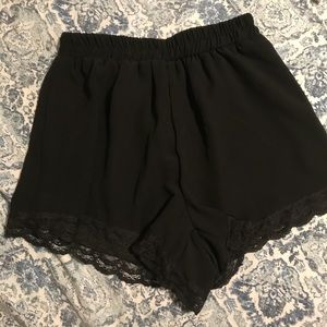 Flowy shorts